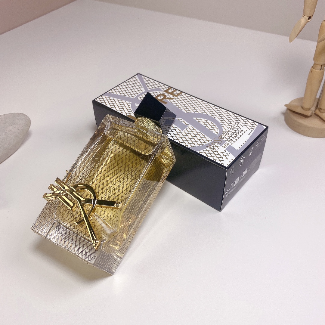 Saint Laurent perfume